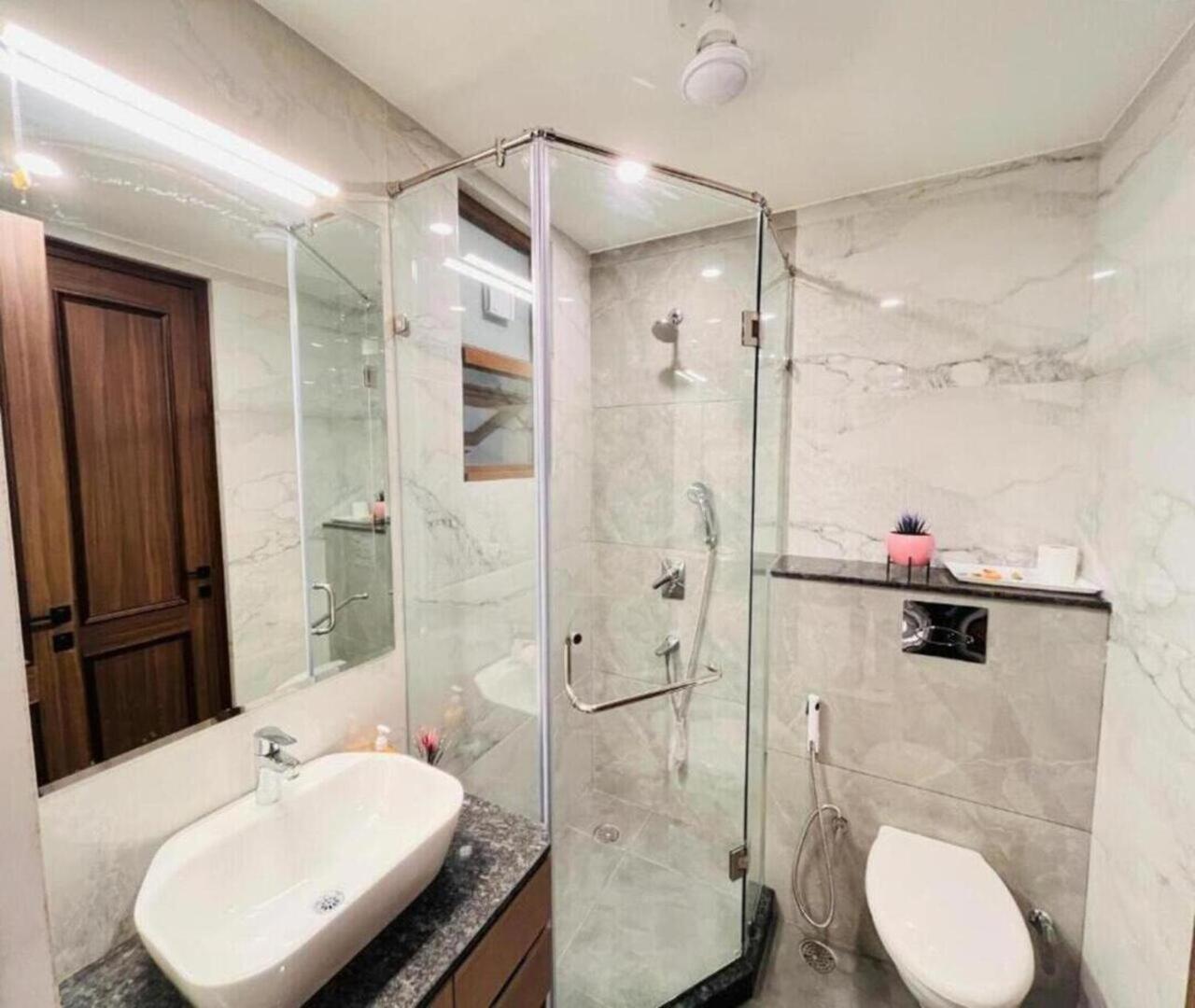 מלון Grove Residency Hauz Khas New Delhi Couple Friendly מראה חיצוני תמונה
