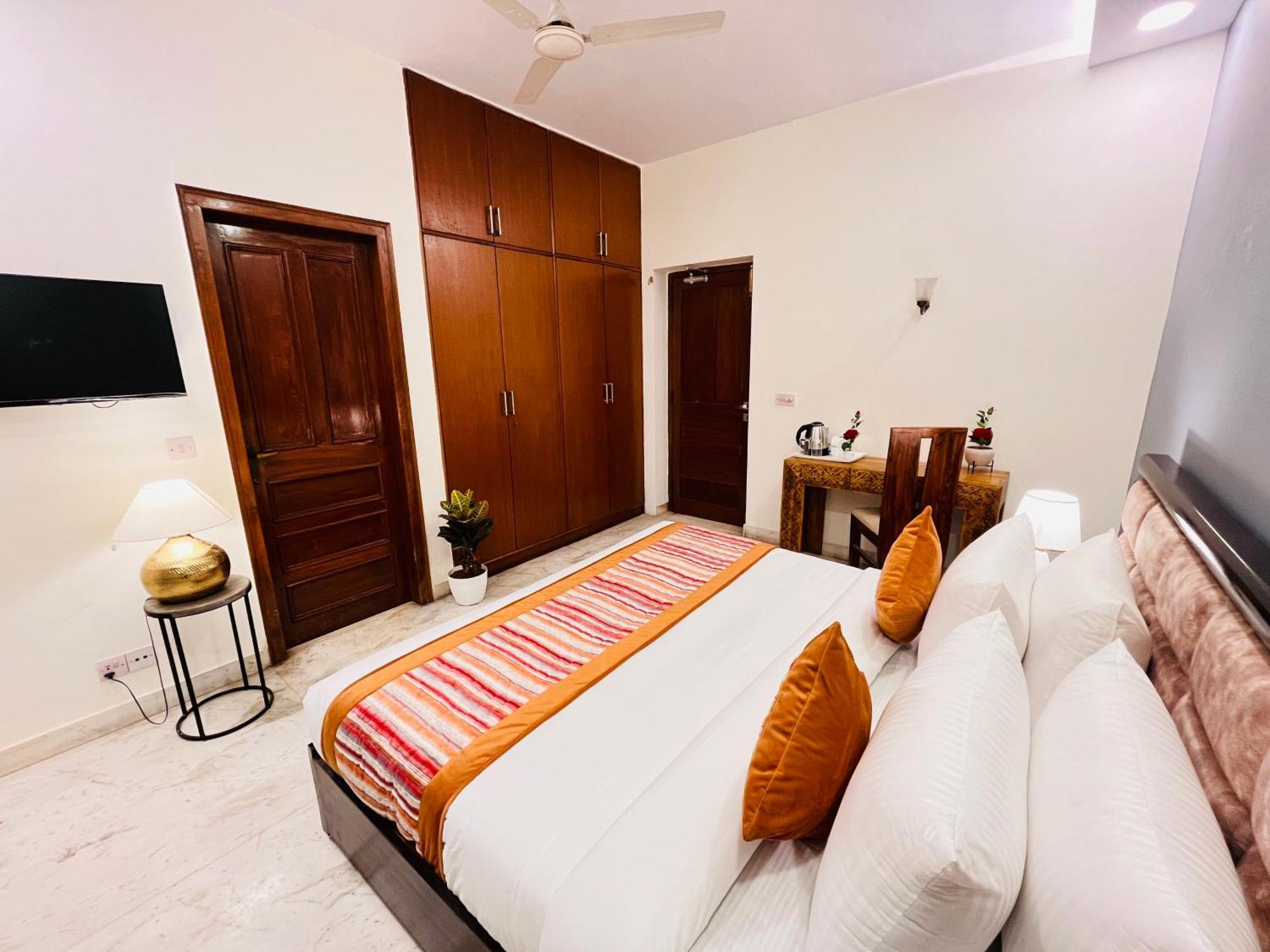 מלון Grove Residency Hauz Khas New Delhi Couple Friendly מראה חיצוני תמונה