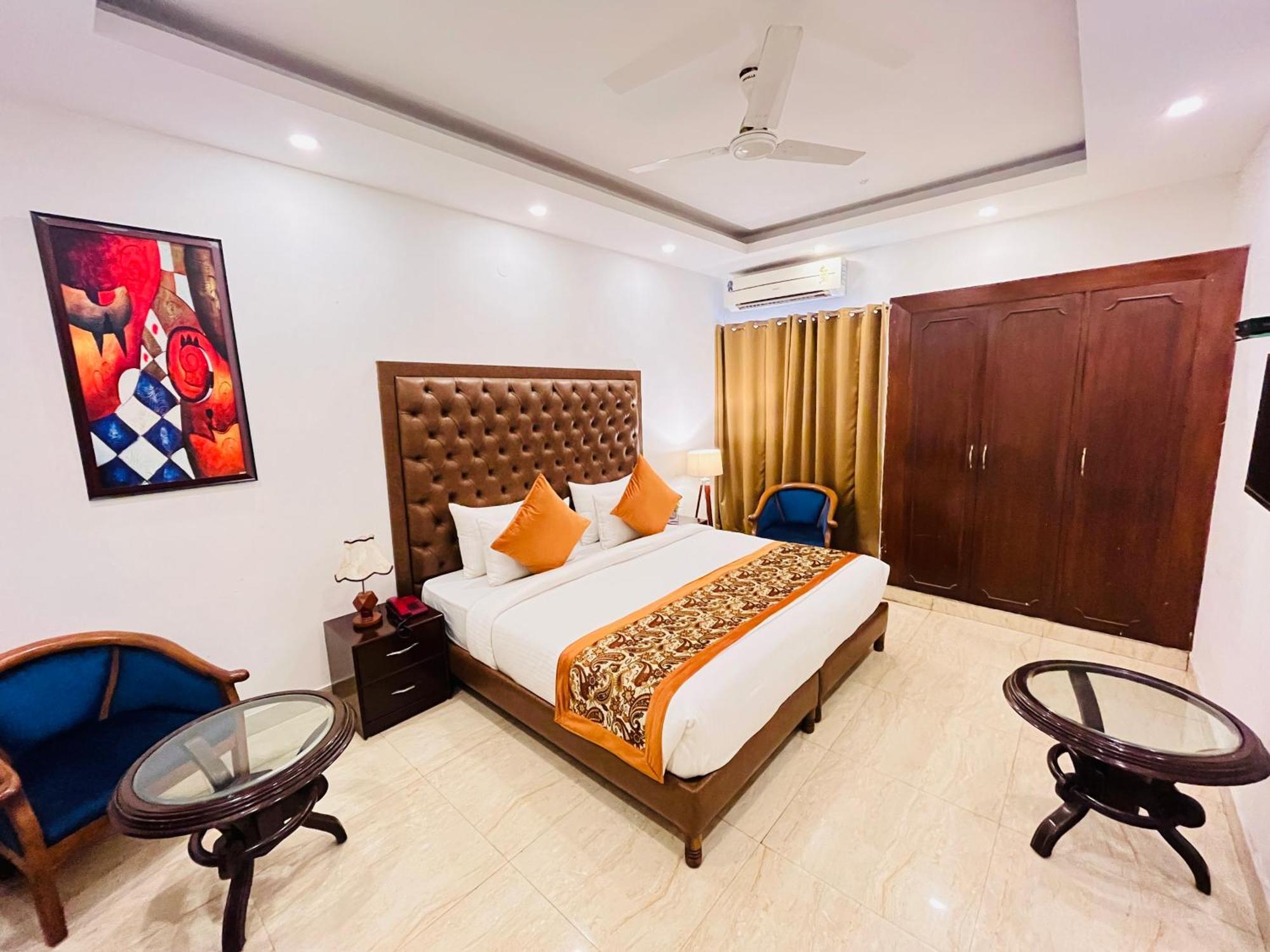 מלון Grove Residency Hauz Khas New Delhi Couple Friendly מראה חיצוני תמונה
