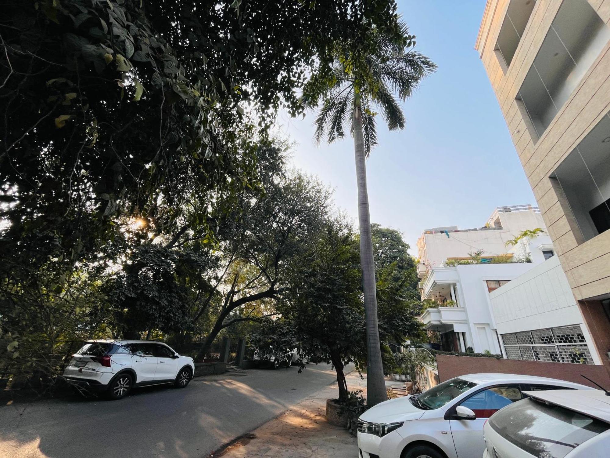 מלון Grove Residency Hauz Khas New Delhi Couple Friendly מראה חיצוני תמונה